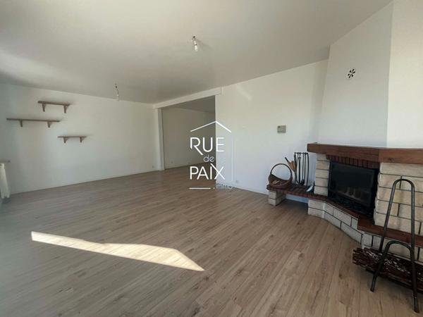 86530 NAINTRE Maison sur sous sol , secteur prisé de Naintré 191.90 m2