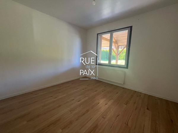 86530 NAINTRE Maison sur sous sol , secteur prisé de Naintré 191.90 m2