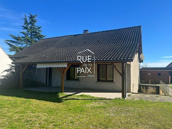 86530 NAINTRE Maison sur sous sol , secteur prisé de Naintré 191.90 m2