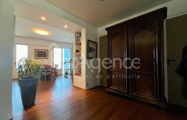 Appartement T3 - Vue mer - Pontaillac