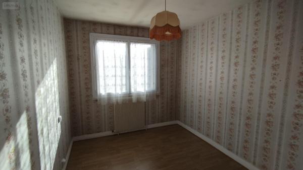 Maison à vendre à Grand-Bourgtheroulde dans l'Eure (27520), ref : VTE 114 009