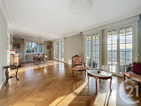 Maison à vendre  9 pièces - 241,48 m2 LIMONEST - 69