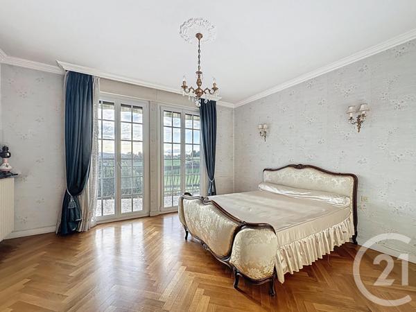 Maison à vendre  9 pièces - 241,48 m2 LIMONEST - 69