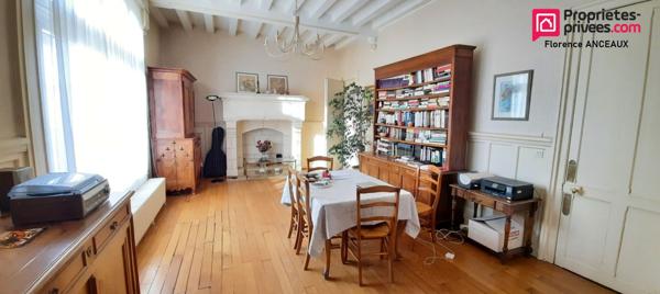 APPARTEMENT DUPLEX HYPER CENTRE DOUBLE ENTREE