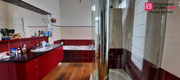 APPARTEMENT DUPLEX HYPER CENTRE DOUBLE ENTREE