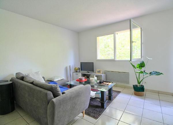 Appartement à vendre    2 pièces •  Nailloux