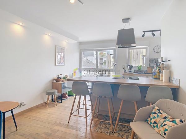 A louer Superbe F3 meublé quartier gare