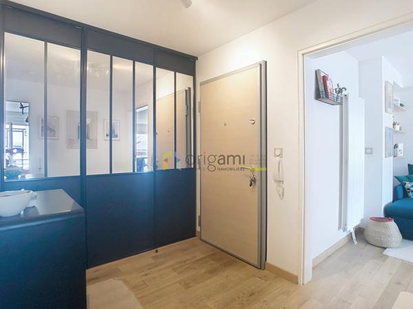 A louer Superbe F3 meublé quartier gare