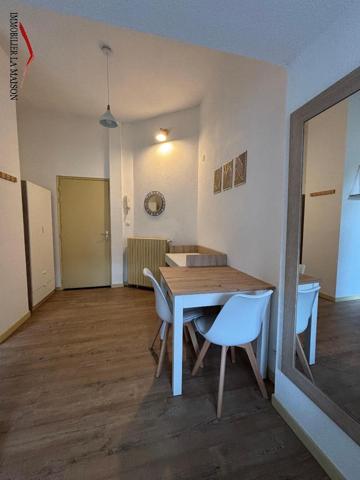 STUDIO MEUBLE - Un charmant studio meublé situé ...