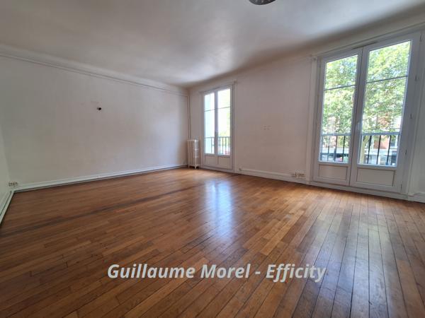 Appartement
         2 pièces
        - 69 m² Exclusivité 155 000 € *