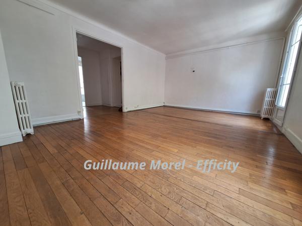 Appartement
         2 pièces
        - 69 m² Exclusivité 155 000 € *