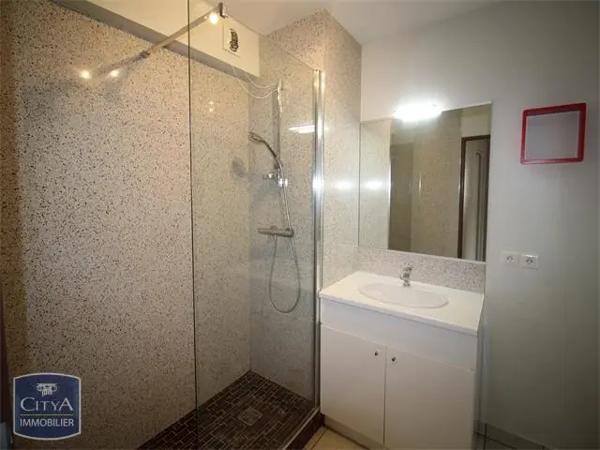Appartement à louer 3 pièces 67.79m² Besançon (25000)