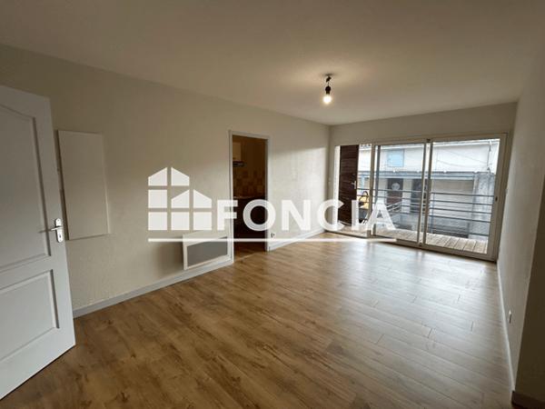Location Appartement 3 pièces 55.2 m² - 6 RUE SAINT FRANCOIS Mont De Marsan 40000