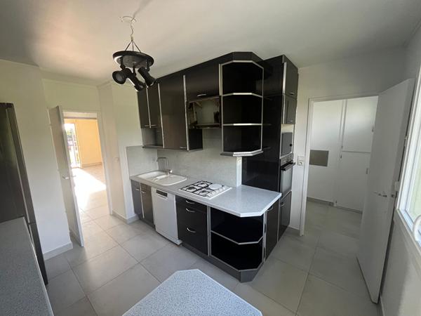 Appartement Dourdan 3 pièces bis de 84 m2 exposé plein sud avec vues dégagées !