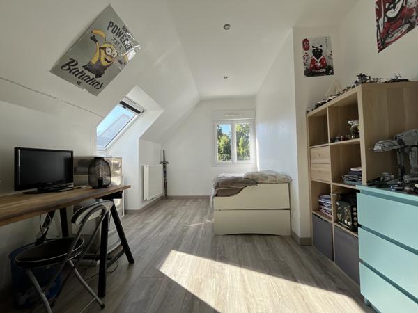 Honfleur (14600) HONFLEUR - Maison récente 125 m² - 5 pièces - 3 chambres - Garage - Jardin 1 120 m² - Bureau - Terrasse - Lumi