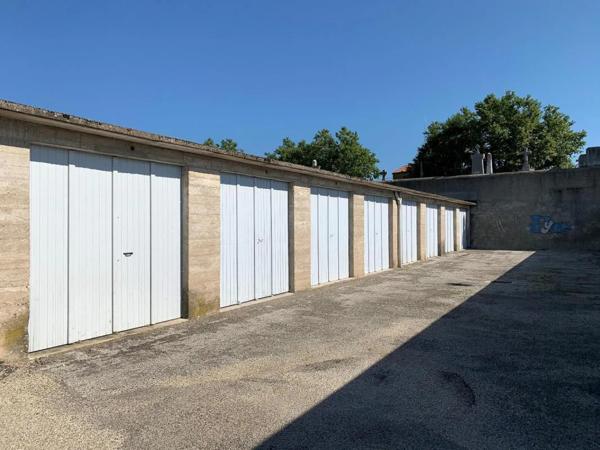 Parking / Box à louer à Aubenas (07200)