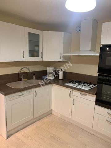 Maison de ville aux portes du jura et du revermont à 20 min de louhans et ses 157 arcades.