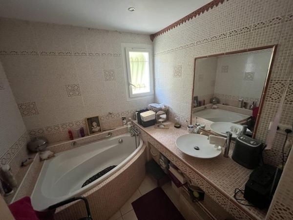 Maison à vendre |  Cénac |  6 pièces | 210 m²