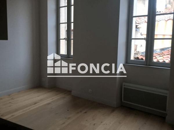 Location Studio 23 m² - 108 RUE PHILONARDE Avignon 84000