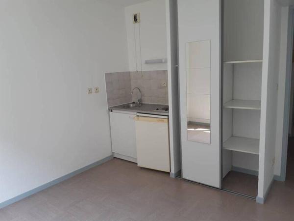 Appartement 1 pièce                                        - 69008 Lyon 8e  Arrondissement Réf : 5648