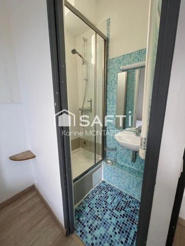 Centre ville, écoles, métros et commerces à 3 min