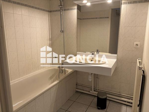 À vendre Studio 45.52 m² - Grenoble 38100