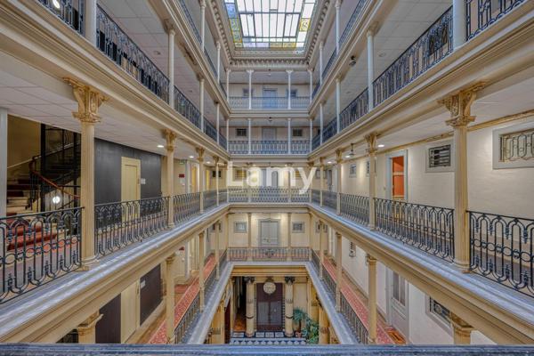 T1 + balcon hyper centre