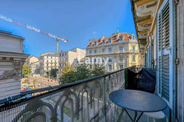 T1 + balcon hyper centre