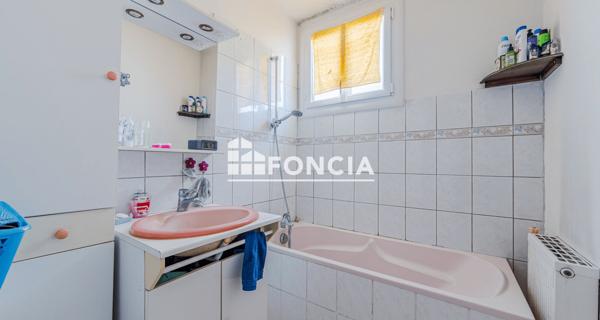 À vendre Appartement 3 pièces 67.56 m² - Saint-pierre-des-corps 37700