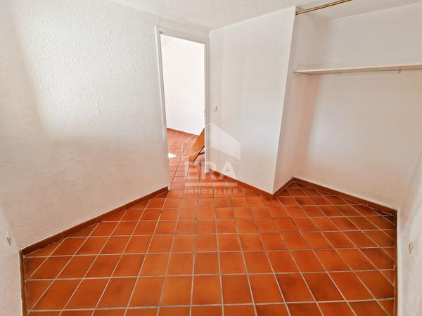 MAISON MITOYENNE 3 PIECES DANS DOMAINE SECURISE AVEC PISCINE -