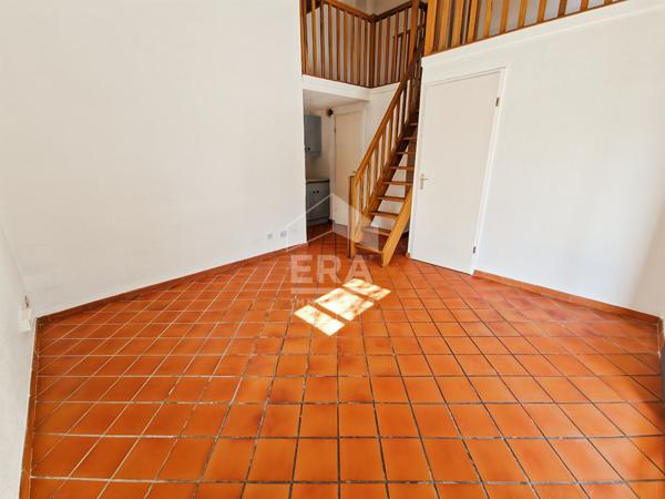 MAISON MITOYENNE 3 PIECES DANS DOMAINE SECURISE AVEC PISCINE -