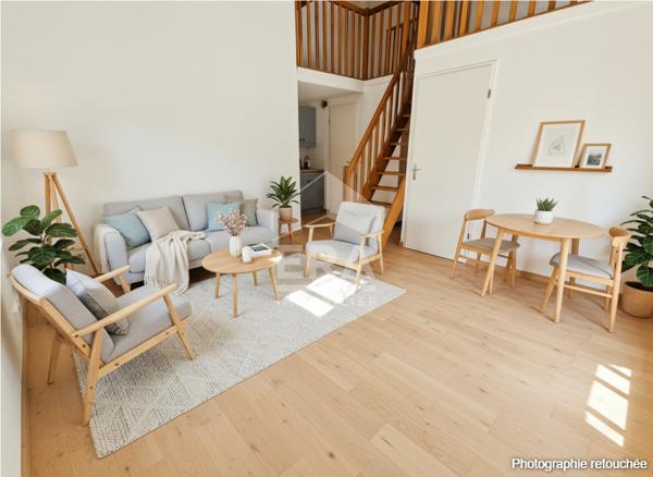 MAISON MITOYENNE 3 PIECES DANS DOMAINE SECURISE AVEC PISCINE -