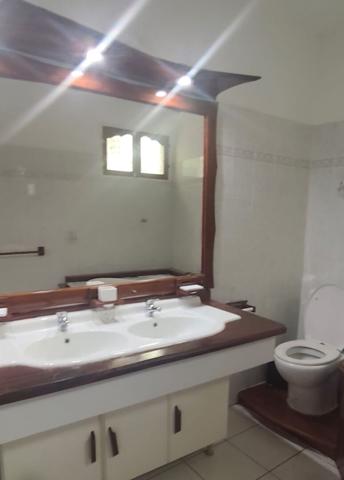 Location
                Appartement118 m² - 4 Pièces -
                    BAIE MAHAULT (97122)
