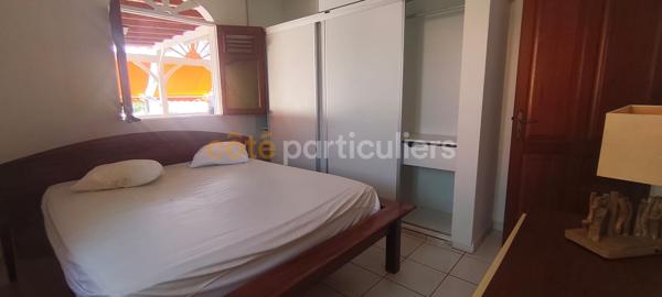 Location
                Appartement118 m² - 4 Pièces -
                    BAIE MAHAULT (97122)