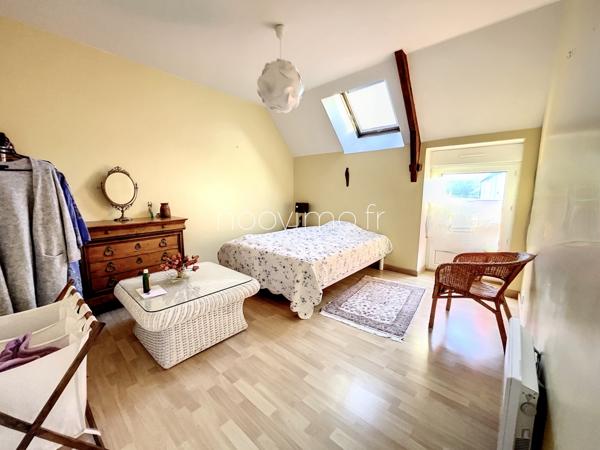 Maison pierres 2 chambres, centre.