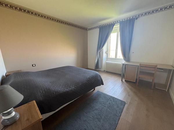 Corps de ferme Clos Fontaine 10 pièce(s) 200 m2 et 50000m2