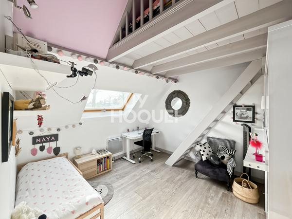 Maison à vendre à Pontault-Combault - 6 pièces, 4 chambres