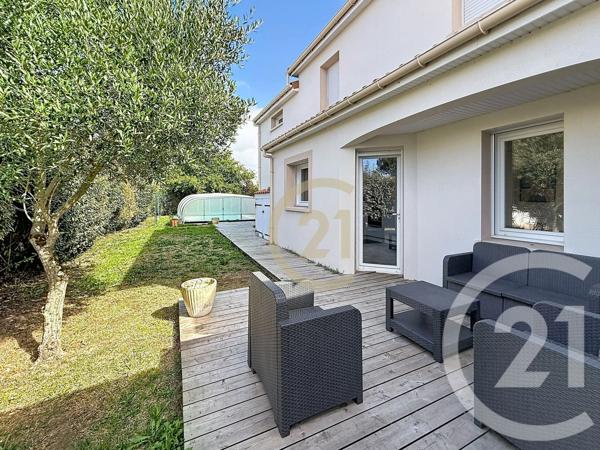 Maison à vendre  7 pièces - 168 m 2   LA BAULE  - 44