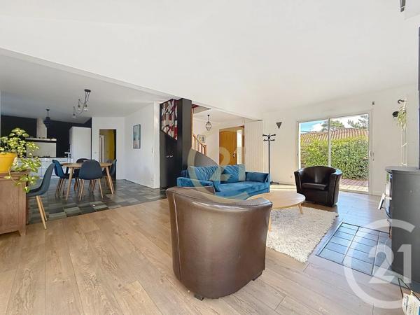 Maison à vendre  7 pièces - 168 m 2   LA BAULE  - 44