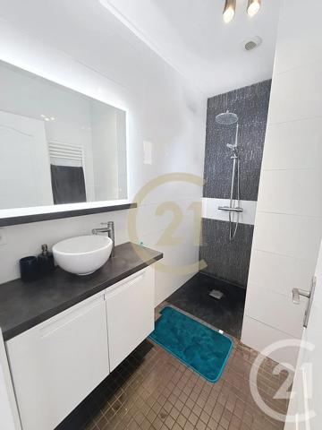 Maison à vendre  7 pièces - 168 m 2   LA BAULE  - 44