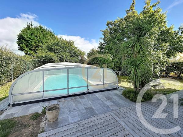 Maison à vendre  7 pièces - 168 m 2   LA BAULE  - 44