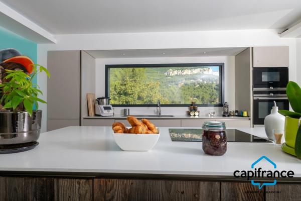 Villa entièrement rénovée à vendre 7 pièces TOULON (83) Terrain 650 m²