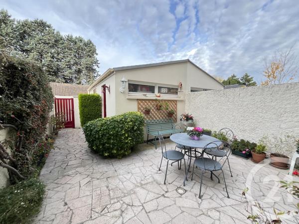 Maison à vendre  6 pièces - 117,93 m2 MAUREPAS - 78