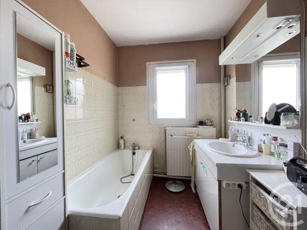 Maison à vendre  6 pièces - 117,93 m2 MAUREPAS - 78