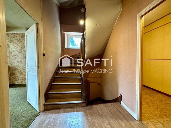 Ancienne Maison de Maitre - centre Lavelanet avec terrain