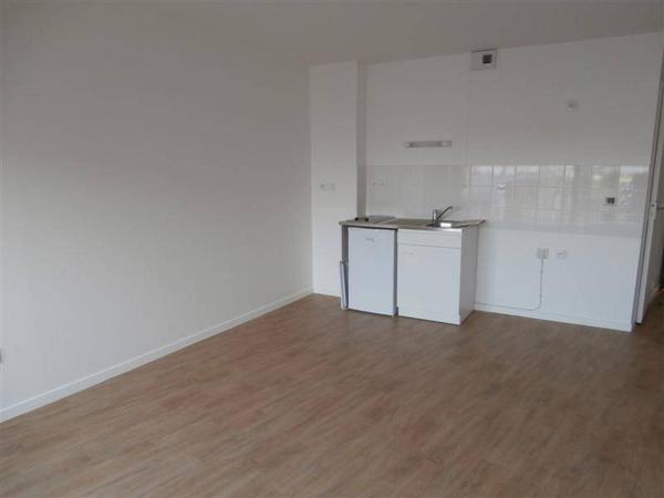 Appartement 2 pièces                                        - 44300 Nantes Réf : 12121