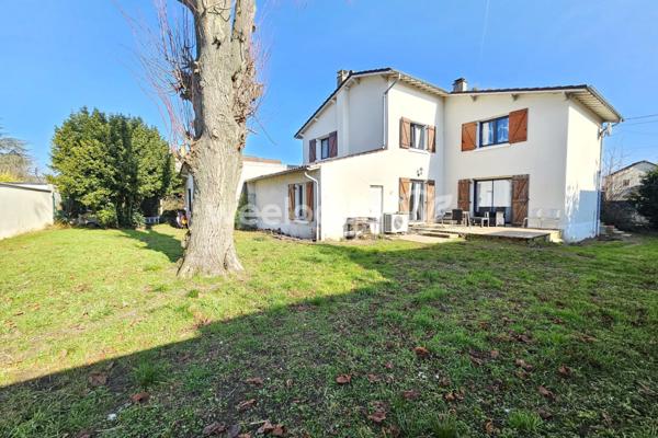 Maison à vendre 8 pièces de 156 m² à Conflans-Sainte-Honorine