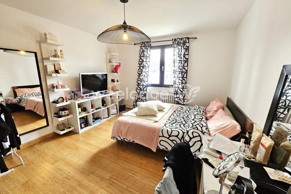 Maison à vendre 8 pièces de 156 m² à Conflans-Sainte-Honorine