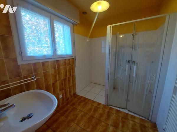 MAISON 112M² SUR UN TERRAIN DE 387M² 