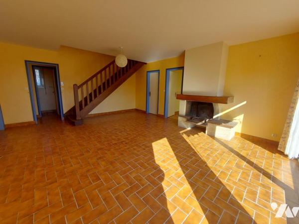 MAISON 112M² SUR UN TERRAIN DE 387M² 